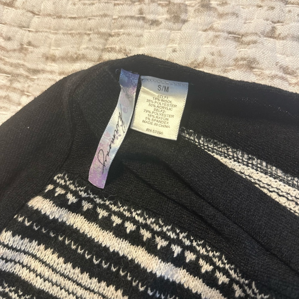 Sweater Shell S/M - Picture 5 of 5